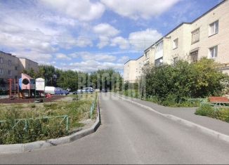 Продаю 2-комнатную квартиру, 49.9 м2, Миасс, улица 60 лет Октября, 5