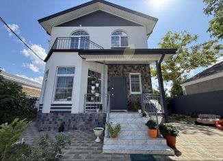 Продаю дом, 156 м2, станица Гостагаевская, улица Мира