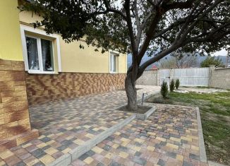 Сдача в аренду дома, 200 м2, Крым, улица Найденова, 19