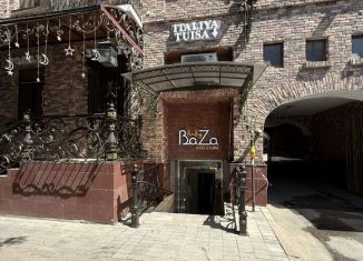 Продам помещение свободного назначения, 35 м2, Грозный, бульвар М.А. Эсамбаева, 2