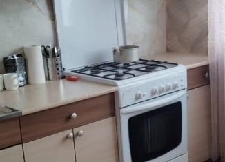 Продажа 2-ком. квартиры, 45 м2, Салават, улица Калинина, 30