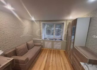 Продаю квартиру студию, 18.4 м2, Тюмень, улица Республики, 220