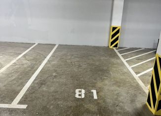 Сдается машиноместо, 14 м2, Крым, улица Славы, 24