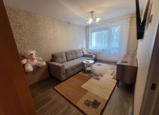 Продаю 2-ком. квартиру, 43.7 м2, Камышлов, улица Жукова, 53