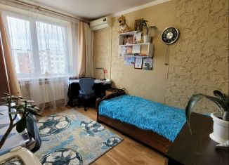 Продажа 4-комнатной квартиры, 79.2 м2, Аксай, улица Вартанова, 20