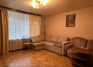 Сдаю 2-ком. квартиру, 52 м2, Санкт-Петербург, Институтский проспект, 2