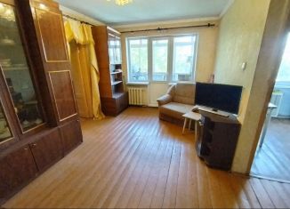 Сдача в аренду двухкомнатной квартиры, 45 м2, Луга, проспект Кирова, 91