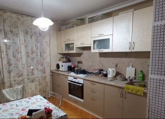 Продаю 3-комнатную квартиру, 62 м2, Ростов-на-Дону, улица Волкова, 3/1