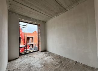 Продаю двухкомнатную квартиру, 62 м2, село Поляны