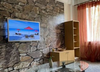 Сдаю 2-комнатную квартиру, 50 м2, Пятигорск, Первая Бульварная улица, 27