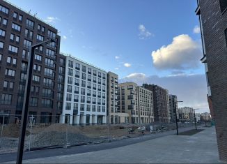 Продаю 3-ком. квартиру, 83.7 м2, городской посёлок Новоселье, ЖК Ньюпитер, бульвар Белых Ночей, 3