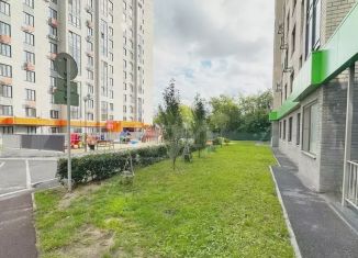 Трехкомнатная квартира на продажу, 95 м2, Тюмень, Полевая улица, 105к2, ЖК Олимпия