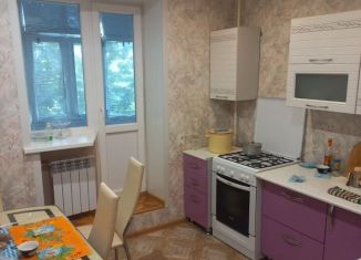Продается 2-комнатная квартира, 48 м2, Балашов, улица Луначарского, 92