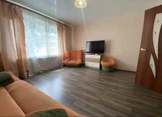 2-ком. квартира в аренду, 50 м2, Усть-Лабинск, Воронежская улица, 25