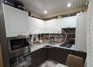 Продажа 3-ком. квартиры, 61.7 м2, Чусовой, улица Мира, 8