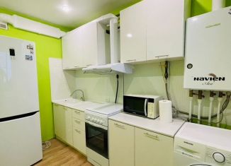 Продается двухкомнатная квартира, 63.5 м2, Азов, переулок Степана Разина, 15