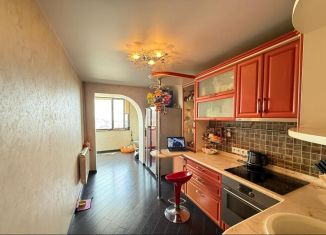 Продажа двухкомнатной квартиры, 70 м2, Ялта, Октябрьская улица, 6