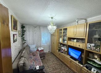 Двухкомнатная квартира на продажу, 43 м2, Таганрог, улица Калинина, 105