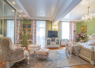 Продаю 4-комнатную квартиру, 111.7 м2, Екатеринбург, улица Луначарского, 133