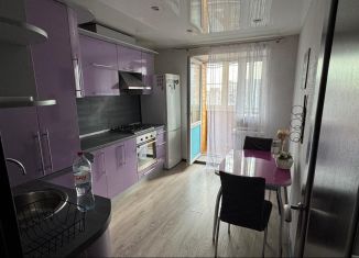 Аренда 1-ком. квартиры, 36 м2, Смоленск, улица Куриленко, 2