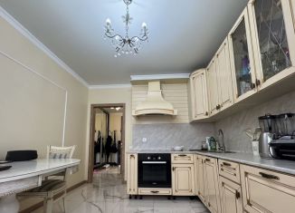 Продается 2-ком. квартира, 63 м2, Краснодар, Агрономическая улица, 2/5лит1, микрорайон Горхутор