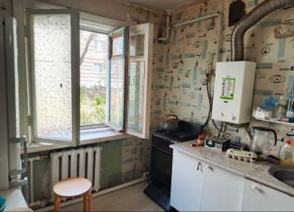 Продажа 2-комнатной квартиры, 43.7 м2, Аксай, улица Дружбы, 12