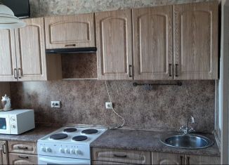 Сдаю 2-ком. квартиру, 56 м2, Москва, улица Академика Виноградова, 5, район Тёплый Стан