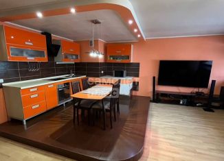 Продаю 2-ком. квартиру, 88.3 м2, Чита, улица Анохина, 17