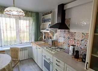 Продажа трехкомнатной квартиры, 71.2 м2, Горячий Ключ, улица Ленина, 193