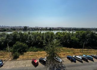 Продается двухкомнатная квартира, 67 м2, Краснодар, Рождественская набережная, 51, микрорайон Юбилейный