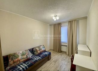 Продаю 3-ком. квартиру, 64 м2, Владимирская область, улица Лизы Чайкиной, 106