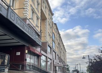 Продам офис, 334.9 м2, Тюмень, улица Ленина, 2