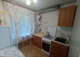 Продаю 2-ком. квартиру, 41.9 м2, Гусь-Хрустальный, улица Микрорайон, 15