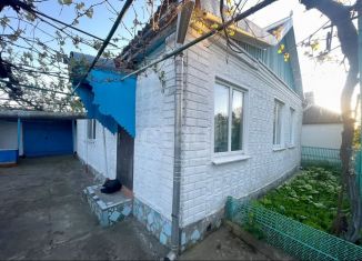 Продам дом, 70 м2, станица Курчанская, улица Чапаева
