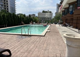 Продаю 1-ком. квартиру, 33 м2, Сочи, Полтавская улица, 52, микрорайон Мамайка