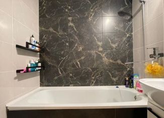 Продажа 2-комнатной квартиры, 52.7 м2, Таганрог, улица Чехова, 355