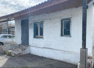 Сдается в аренду помещение свободного назначения, 17 м2, Абакан, улица Павших Коммунаров, 131Ж