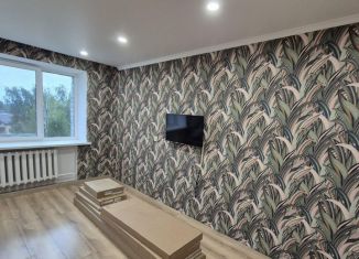 Продается однокомнатная квартира, 38.3 м2, Углич, микрорайон Мирный, 25