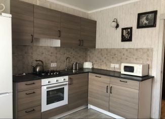 Сдается в аренду 1-комнатная квартира, 38 м2, поселок Верхнетемерницкий, Обсерваторная улица, 104/2