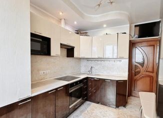 Продажа двухкомнатной квартиры, 56 м2, Краснодар, микрорайон Черемушки, улица Селезнёва, 4/9