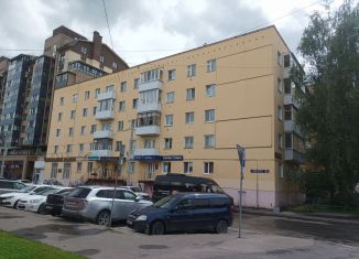 Продажа трехкомнатной квартиры, 51 м2, Йошкар-Ола, площадь Революции, 5, ЖК Кремлёвский