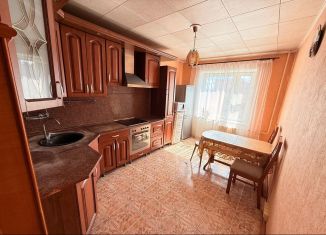 2-ком. квартира на продажу, 61.4 м2, посёлок городского типа Селятино, Теннисная улица, 52к2