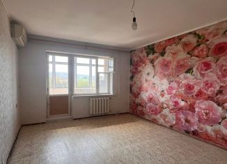 Продам однокомнатную квартиру, 37 м2, Горячий Ключ, улица Ярославского, 104В