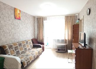 Продается 3-комнатная квартира, 46.7 м2, Абакан, улица Итыгина, 1