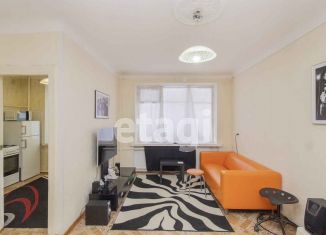 Продам 2-комнатную квартиру, 43.9 м2, Тюмень, Калининский округ, улица Урицкого, 44