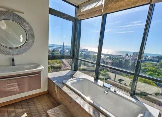 2-комнатная квартира на продажу, 100 м2, Сочи, улица Войкова, 21, микрорайон Центральный