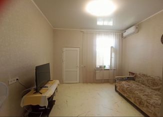 Продажа 3-комнатной квартиры, 41.7 м2, Таганрог, Кузнечная улица, 20