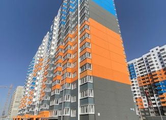 Продам 2-комнатную квартиру, 55.7 м2, Ростов-на-Дону, улица Петренко, ЖК Суворовский