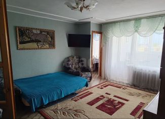 Продаю двухкомнатную квартиру, 55.2 м2, Нефтекамск, улица Ленина, 41