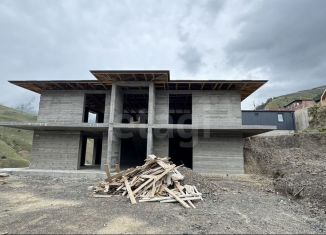 Продается дом, 400 м2, поселок Верхний Фиагдон